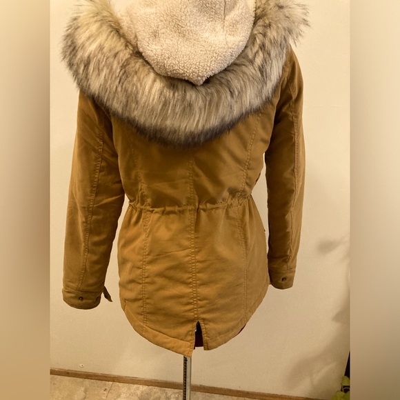 Only mustard synthetic down jacket XS - Picture 2 of 3